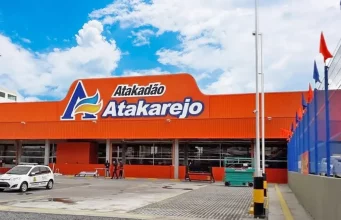 VAGAS COM E SEM EXPERIÊNCIA! Atakarejo divulga mais de 100 vagas em diversas funções com inscrições ONLINE