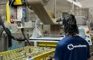 Fábrica Novaforma Plásticos abre vagas para Auxiliar de Montagem